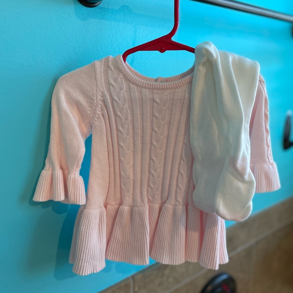 Soft pink baby dress with leggings (New without Tags) 💕